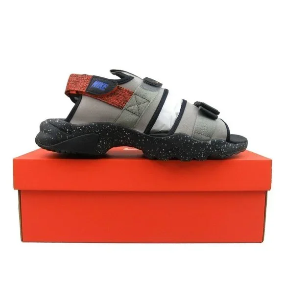 nike canyon fossil